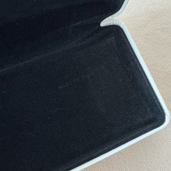 Versace White Sunglasses Case - Picture 5 of 8